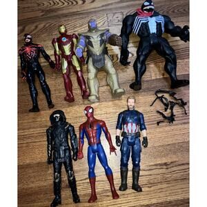 Marvel Avengers Action Figures-12 Inch. Lot Of 7 + Accessories. 2017-2019 Nice!